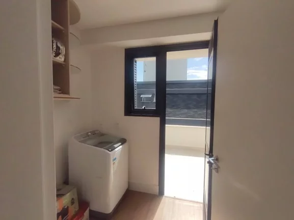 Imagem Apartamento duplex novo para temporada em Jurerê – vista para o mar