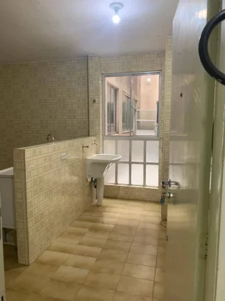 Imagem Apartamento Térreo no Portão com 3 Quartos - R$350 mil
