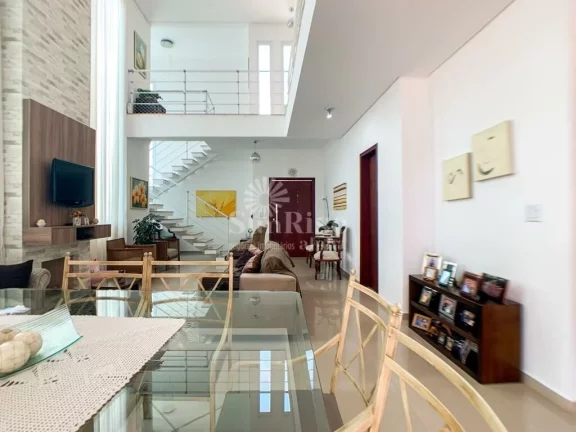 Imagem Casa para venda com 4 quartos e 4 vagas - 290m² - R$4.200.000 Itahyê - Alphaville