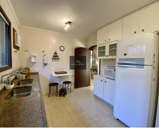 Imagem Casa em Condomínio para Venda em Ubatuba / SP no bairro Lázaro