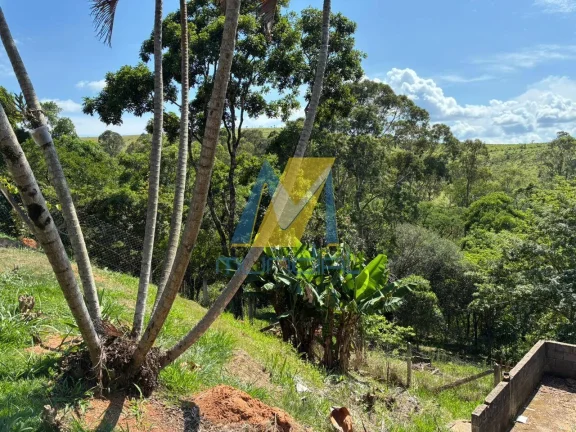 Imagem Chácara com amplo espaço e excelente potencial para moradia e lazer