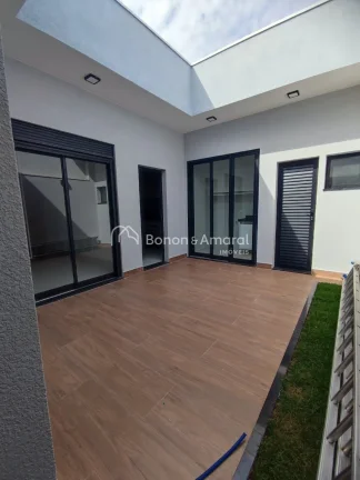 Imagem Casa tÃ©rrea em condomÃ­nio em PaulÃ­nia, com 140mÂ² de construÃ§Ã£o.
SÃ£o 3 dormitÃ³rios, todos suÃ...