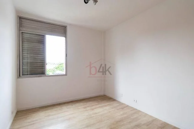 Imagem Apartamento amplo com 3 dormitórios, 107 m² à venda no Campo Belo