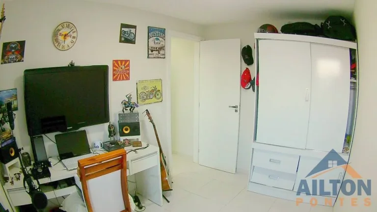Imagem Apartamento com 2 Quartos à Venda em Praia do Morro - Guarapari/ES