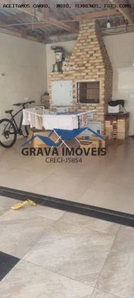 Imagem Sobrado para Venda em Sarandi, Jardim Califórnia, 3 dormitórios, 1 suíte, 4 banheiros, 2 vagas