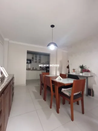 Imagem Apartamento à Venda com 03 Dormitórios sendo 01 Suíte no centro de balneário Camboriú