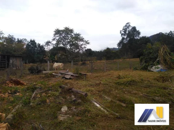 Imagem Chácara à Venda, 1.000 m² em Cabritas - Pouso Alegre