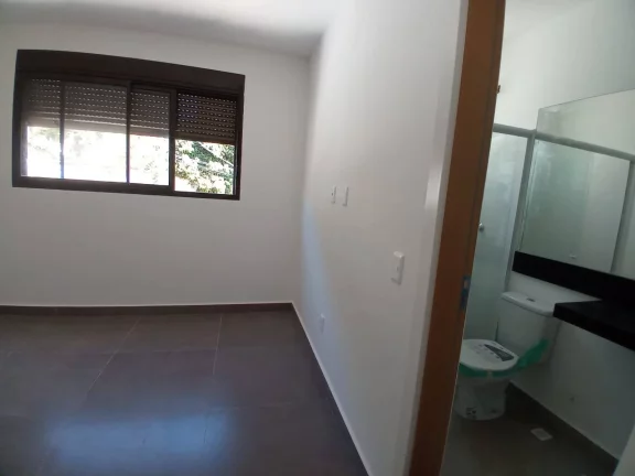 Imagem Casa Duplex 03 quartos, 01 suíte - Santa Amélia