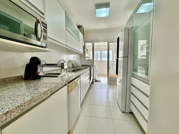 Imagem Apartamento de Luxo à Venda na Riviera de São Lourenço Módulo 07: 4 Quartos, 4 Suítes, 3 Salas e 3 Vagas de Garagem