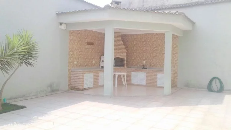 Imagem Sobrado residencial à venda, Jardim realce, Suzano, 100 metros da Rua general francisco glicério.