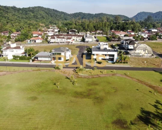 Imagem O Royal Garden é um condomínio localizado no bairro Pirabeiraba, na cidade de Joinville, Santa Cat...