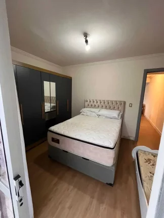 Imagem Apartamento semi mobiliado de 2 dormitórios e 1 vaga de garagem na Vila Real em Balneário Camboriú