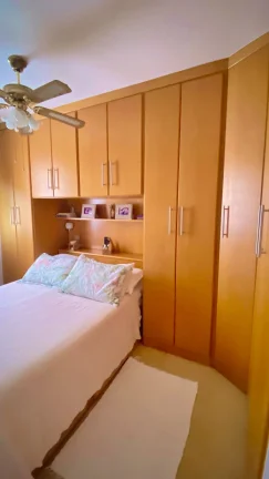 Imagem Apartamento 74M², 2Q, 2 Banheiros, 1 Vaga, Sala para 2 Ambientes, Piscina, Salão de Festas, Jardim.