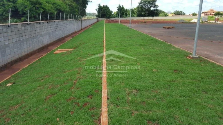 Imagem Prédio industrial/comercial diferenciado, próximo da Rodovia Professor Zeferino Vaz (SP 332), pró...