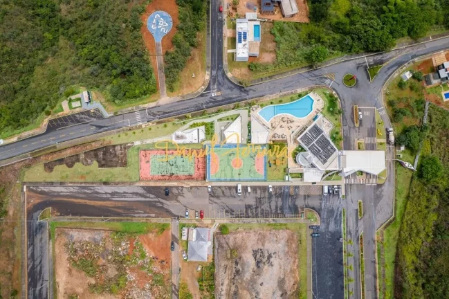 Foto do imóvel: Excelente lote à venda: com uma vista livre perfeita para a reserva.