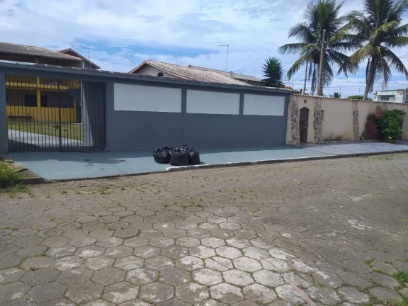 Imagem Casa para Venda em Itanhaém, Gaivota (Praia), 5 dormitórios, 3 suítes, 1 banheiro, 4 vagas