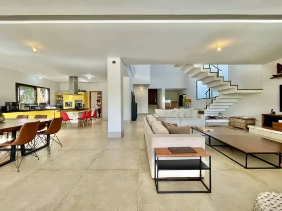 Imagem Cond. Vintage - Linda, moderna, completa!