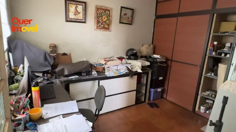 Imagem Casa à Venda em Ribeirão Preto-SP, Jardim Sumaré: 4 Quartos, 2 Suítes, 2 Salas, 4 Banheiros, 4 Vagas, 290m². Encontre seu novo lar!