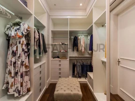 Imagem Espetacular apartamento de luxo com 4 suítes no Jardim Europa, São Paulo - SP: 511m², 5 salas, 7 banheiros e 5 vagas!