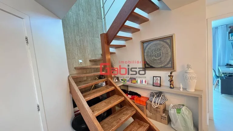 Imagem Cobertura com 4 dormitórios à venda, 130 m² por R$ 1.100.000,00 - Braga - Cabo Frio/RJ