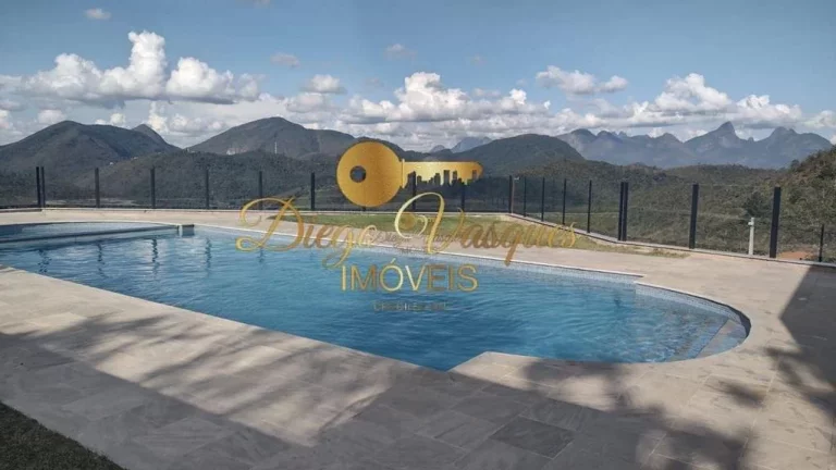 Imagem Casa em Condomínio para Venda em Teresópolis / RJ no bairro Albuquerque