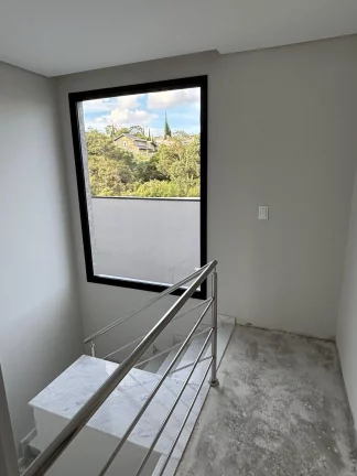 Imagem Sobrado novo Bairro Campo Comprido