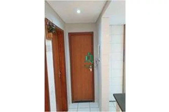 Imagem Apartamento com 2 dormitórios à venda, 48 m² por R$ 250.000,00 - Bonsucesso - Guarulhos/SP