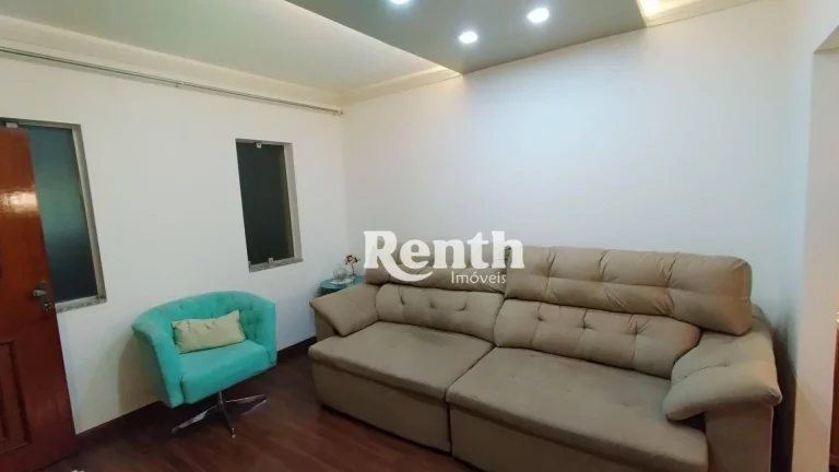 Imagem Casa com 2 dormitórios à venda, 98 m² por R$ 460.000,00 - Jardim Portugal - Rio Claro/SP