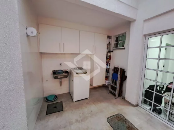 Imagem Casa em Condomínio para Venda no bairro Ingá, Niteroi.