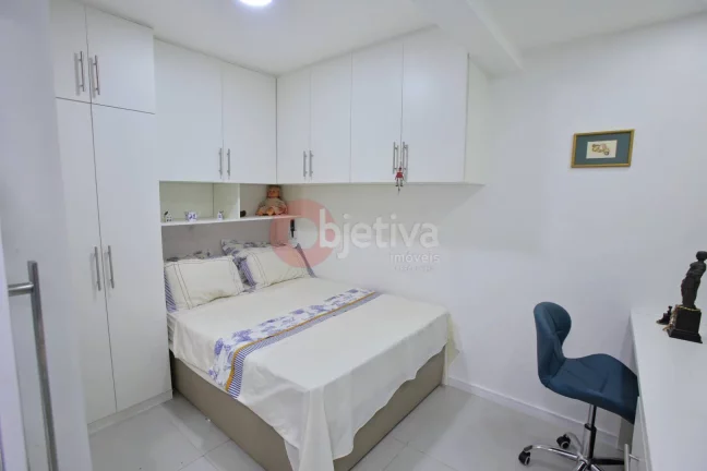 Imagem Casa térrea em condomínio, a 100 metros da Praia Peró - Cabo Frio
