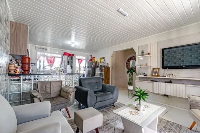 Imagem Casa com 2 quartos, à venda no bairro Jardim Primavera em Piraquara!!!