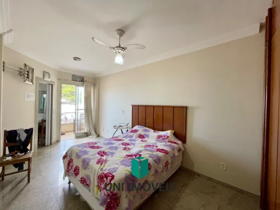 Imagem Apartamento Beira Mar a venda na Praia do Morro 140m², 5 quartos/3 suítes, excelente investimento.