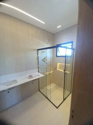 Imagem Casa Sobrado,3 Dormitórios (1 suíte) 250m2, Condomínio Malibu.