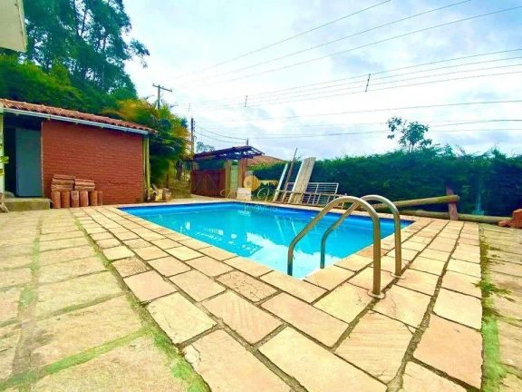 Imagem Casa para Venda em Teresópolis / RJ no bairro Fazenda Suiça
