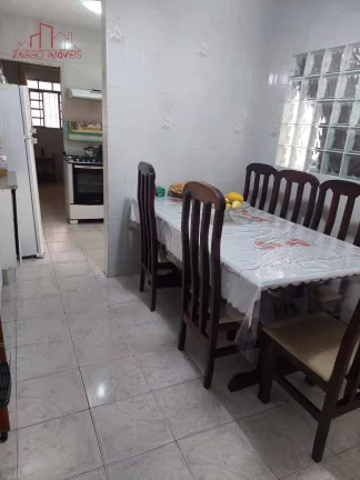 Imagem Linda Casa - 4 dorms - 125 m²
