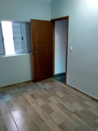 Imagem Sobrado com 5 dormitórios à venda, 193 m² por R$ 615.000 - Parque Oratório - Santo André/SP