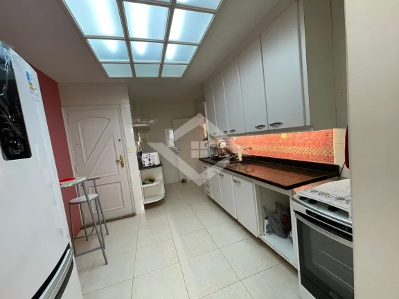 Imagem Cobertura Exclusiva com Varanda Gourmet e Piscina - Oportunidade Única!