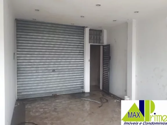 Imagem TERRENO COM 03 CASAS E 01 SALÃO COMERCIAL.