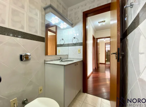 Imagem Apartamento Central frente 3 dormitorios suíte sacada próximo Hospital HC bus UF