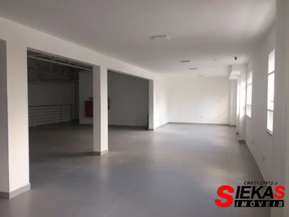 Imagem Galpão Industrial para Locação Vila Esperança , São Paulo-SP: 1.740m², 17 Banheiros, 40 vagas de garagem!