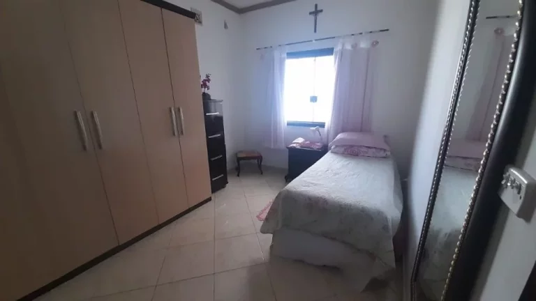 Imagem Sobrado com 4 dormitórios à venda, 327 m² por R$ 780.000,00 - Vila Amorim - Suzano/SP