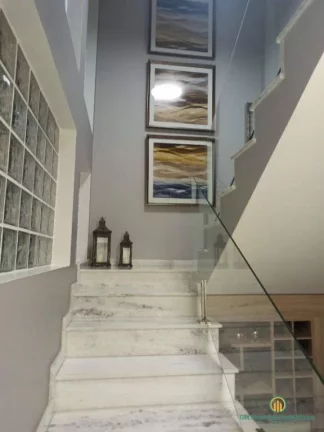 Imagem Casa 3 suítes maravilhosa oportunidade mesmo, toda com planejados, equipada