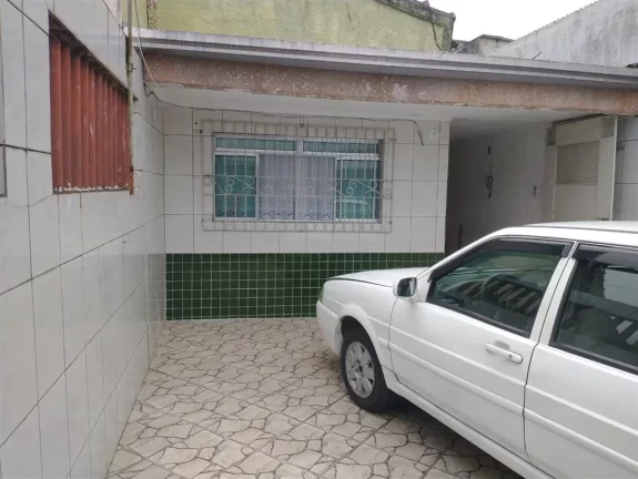 Imagem CASA COM 10 m² - MARACANÃ - PRAIA GRANDE SP