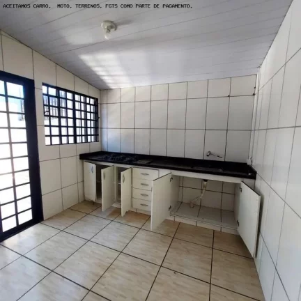 Imagem Casa 3 dormitórios para Venda em Sarandi, JARDIM PRIMA VERÃO, 3 dormitórios, 1 banheiro, 2 vagas
