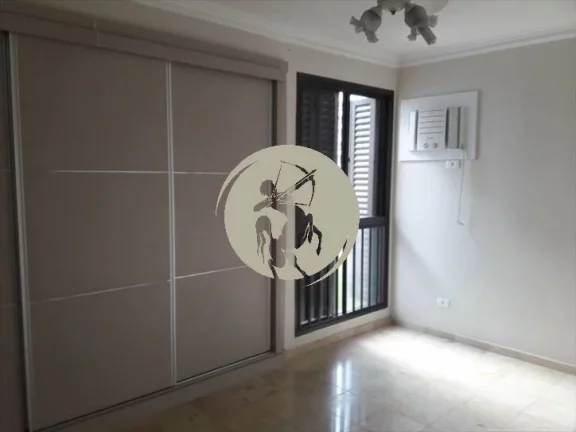 Imagem OPORTUNIDADE NA QUADRA DA PRAIA EM SANTOS. APARTAMENTO AMPLO COM SALA COM VISTA PRO MAR EM 3 AMBIENT...