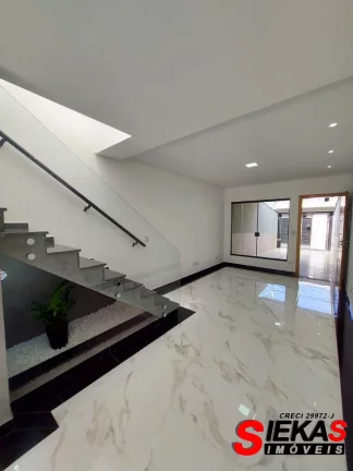 Imagem Casa à venda em São Paulo-SP, Vila Granada: 3 quartos, 3 suítes, 1 sala, 4 banheiros, 2 vagas, 150m². Imperdível!