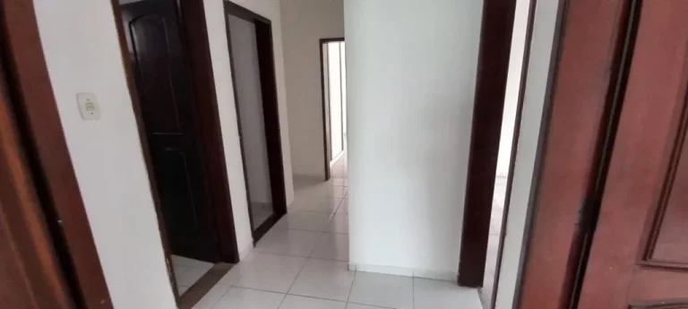 Imagem casa com quatro quartos para locacao ou compra no renascença l