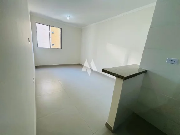 Imagem Kitnet totalmenmte reformada na quadra da praia
