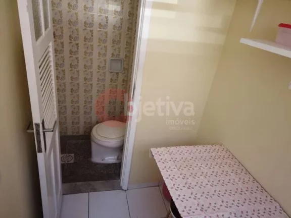 Imagem Apartamento com 2 dormitórios à venda, 60 m² por R$ 370.000,00 - Centro - Cabo Frio/RJ