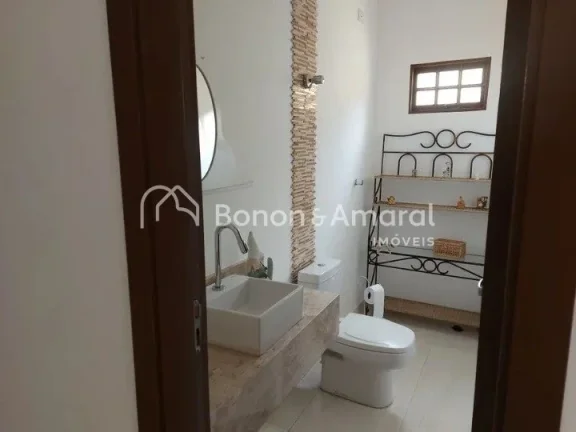 Imagem Casa à venda na região do Taquaral, localizada em um terreno de 390m², com 230m² de área constr...